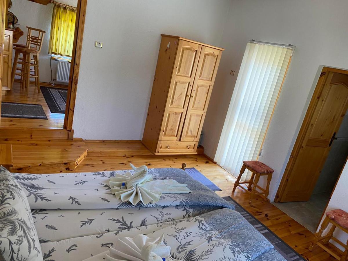 Holiday home здравец *